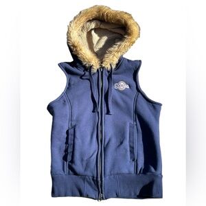 Milwaukee Brewers Women’s Full Zip Sweatshirt Vest with Faux Fur Hood - Size M